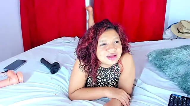 Emily_Coper18 – Naživo XXX chat