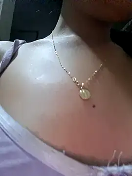 Sweed-virgin-pussyのライブXXXチャット