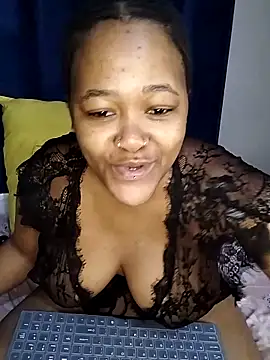 Chatroom XXX en direct de SweetJuicyPussy97