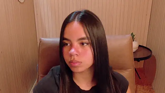 SofiaMante_'s Live XXX Chat