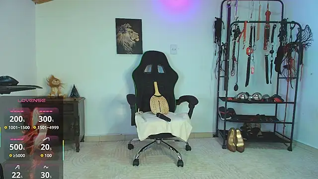 Chatroom XXX en direct de ariannaconnor_