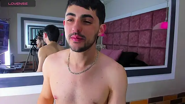 Онлайн чат XXX Jo_Silva99