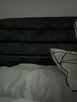 XXX chat uživo modela ArisSC