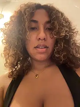 lauraltt's Live XXX Chat