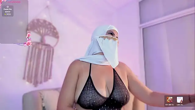 Hannaa_Dolly 现场XXX聊天