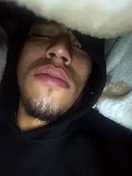 AlexAlejandro13 Live XXX-chat