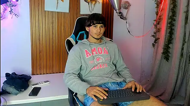 jhossua_xxx Webcam Show