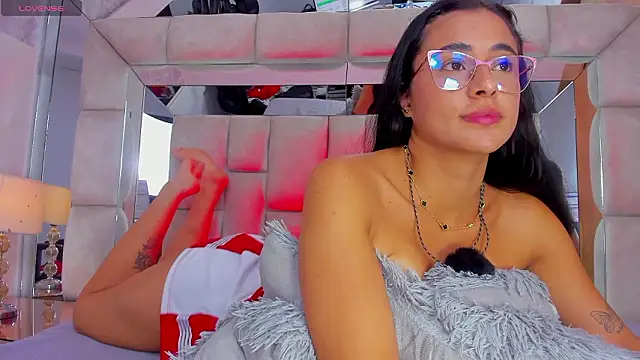 Онлайн чат XXX ZOEBARLOWE