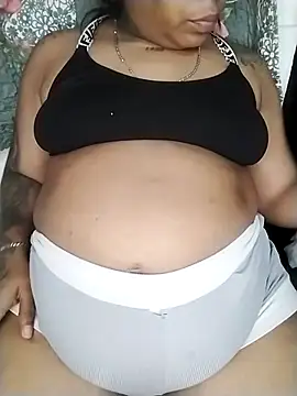 emma_purple_'s Live XXX Chat