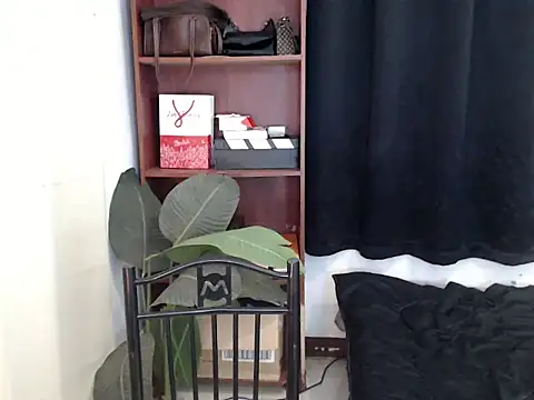 Lara_Salvatore Live XXX Chat