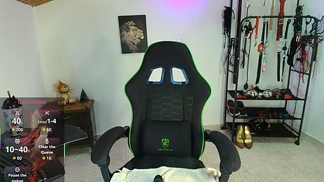 ariannaconnor_: διαδικτυακό σόου στην κάμερα