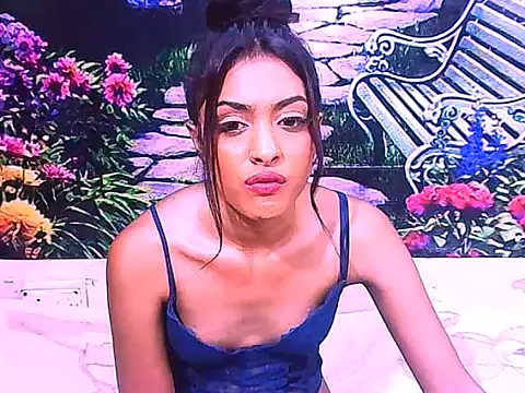 Webkamerová show IndianPretty14u2Luv