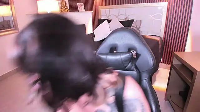 NattashaHotson Live XXX-chat