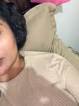 Chat XXX en directo de kinky_mila@xh