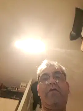 delfi6's Live XXX Chat