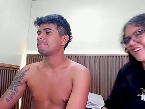 Dave_And_Emma Live XXX-chat