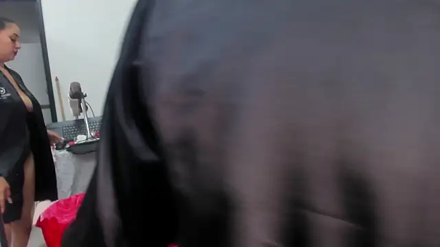 Živý XXX chat Angie_Will