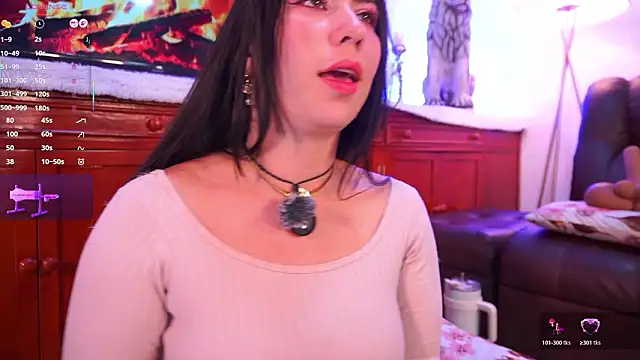 lara_giraldo: διαδικτυακό σόου στην κάμερα