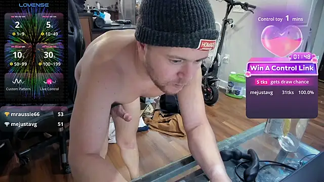 aaron_s_x Show in webcam