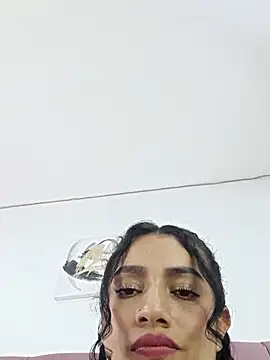 MiaKleinX Chat XXX live