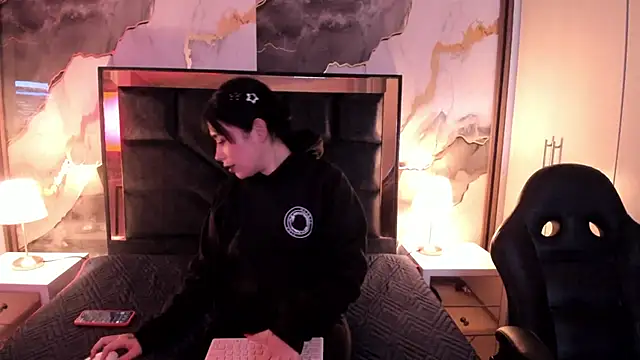 SusanVilla 现场XXX聊天