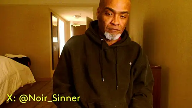 Živý XXX chat sinnernoir