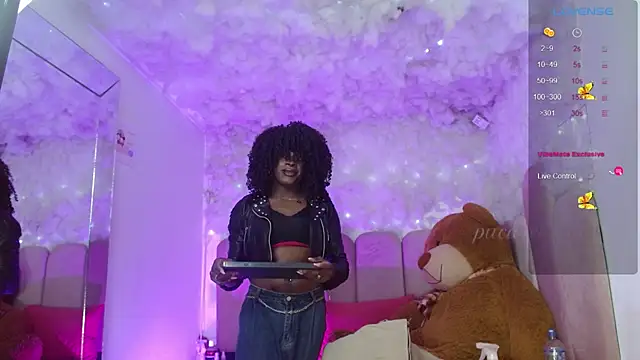 puca_ebony Chat XXX live