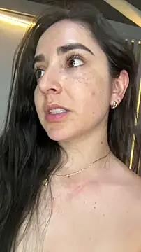 Vicky-Andrade Adlı Modelin Canlı XXX Sohbeti