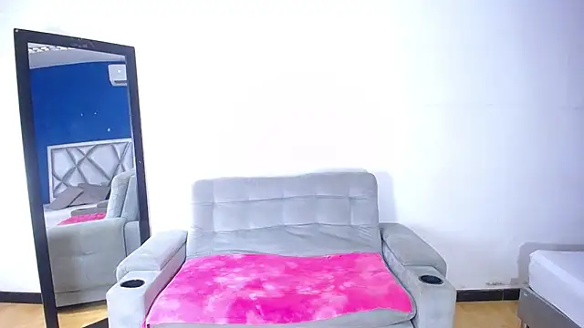 exotic_karmella Live XXX-chat