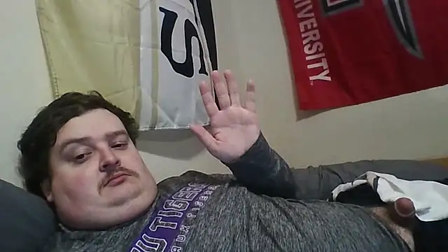 Chat XXX en directo de YelpedAverting