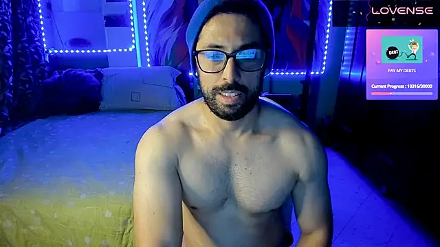 irokdan891's Live XXX Chat