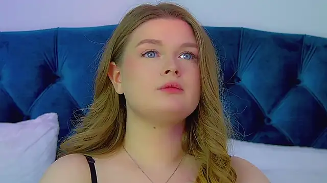 CrystalLyons Live XXX Chat