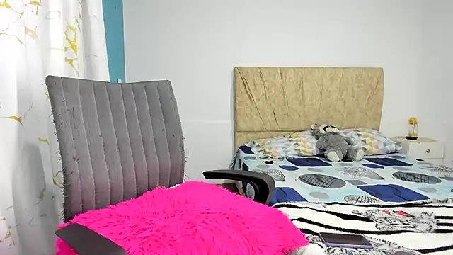 RachelJones_ Live XXX-chat