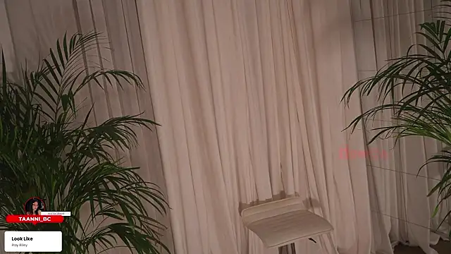 Онлайн чат XXX taanni_bc