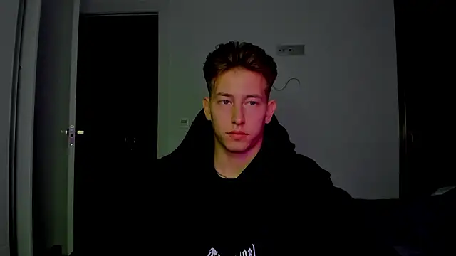 find0m_master Live XXX-Chat