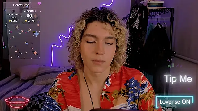 Lyric_Mirage Live XXX-Chat