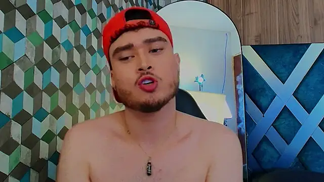 Chat XXX en directo de Salvattore_Muller