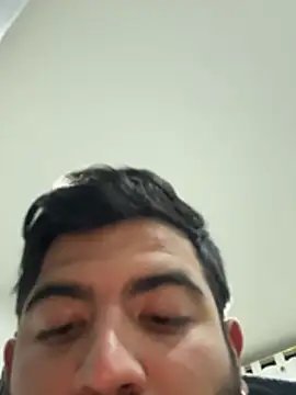 Chat XXX en directo de Mounthblack26