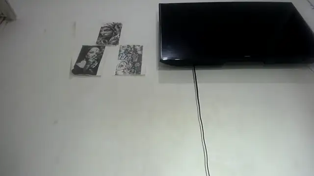 Chatroom XXX en direct de Foxy_Lovex