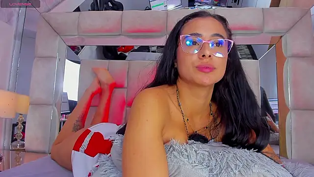 Chatroom XXX en direct de ZOEBARLOWE