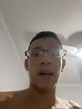 ligeirosafado élő XXX-chatje