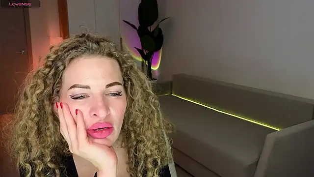 Anna__Herrera: απευθείας συνομιλία ΧΧΧ