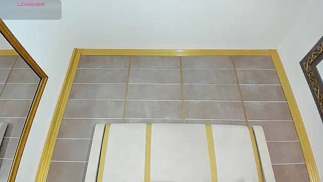 XXX chat uživo modela AbigailCarter