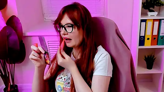 CarolGiggly Chat XXX in diretta