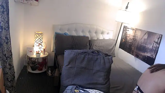 NinaDOM4CUM: онлайн-секс-чат