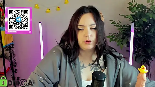 Mia_R0ss: απευθείας συνομιλία ΧΧΧ