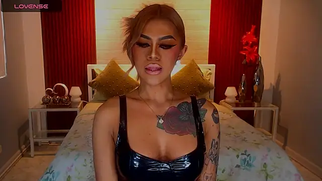 Chatroom XXX en direct de StellaStrong30