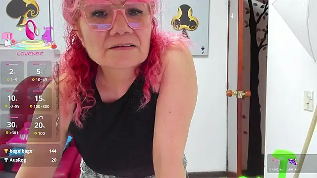 Salomeediaz_ Adlı Modelin Canlı XXX Sohbeti