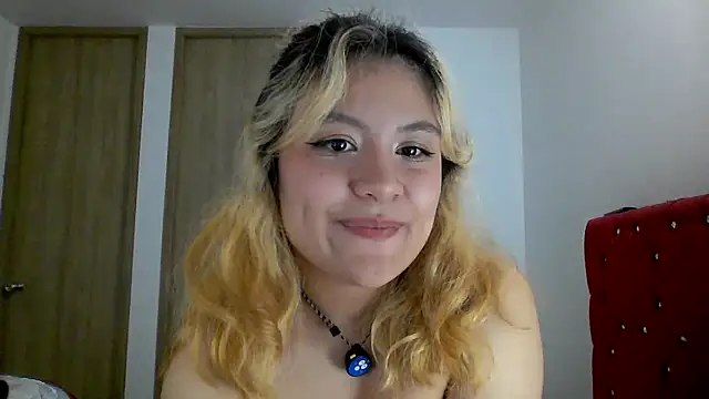 Chatroom XXX en direct de preetty_vaal