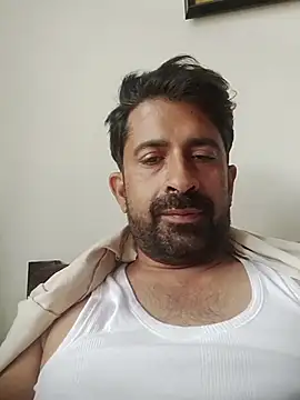 XxX_KING30 Adlı Modelin Canlı XXX Sohbeti